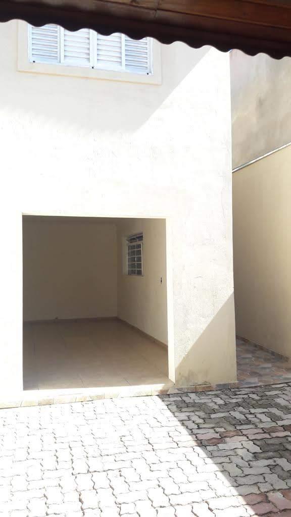 VILA NASTRI VILA NASTRI