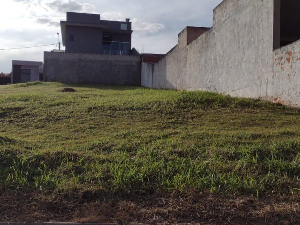 CONDOMÍNIO MARINA