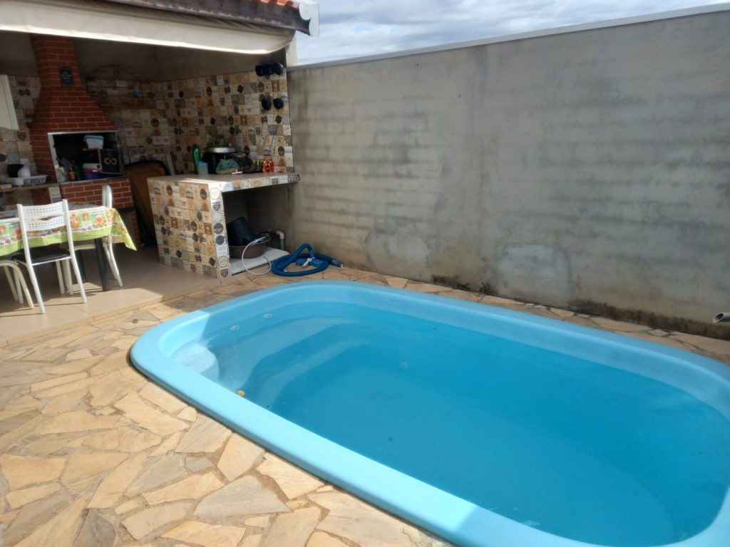 RECANTO DOS PINHEIROS