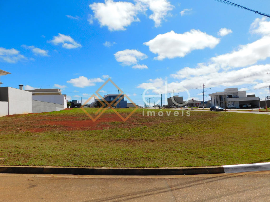 CONDOMÍNIO GOLDEN VILLE