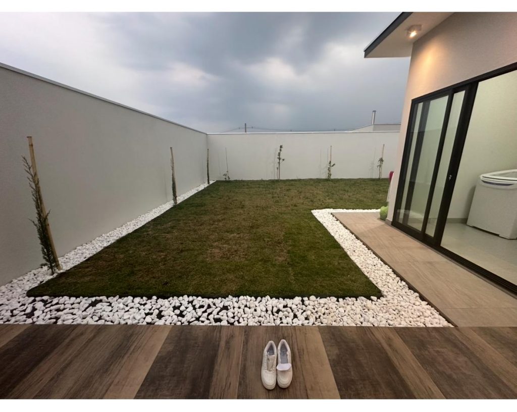 CONDOMÍNIO GOLDEN VILLE