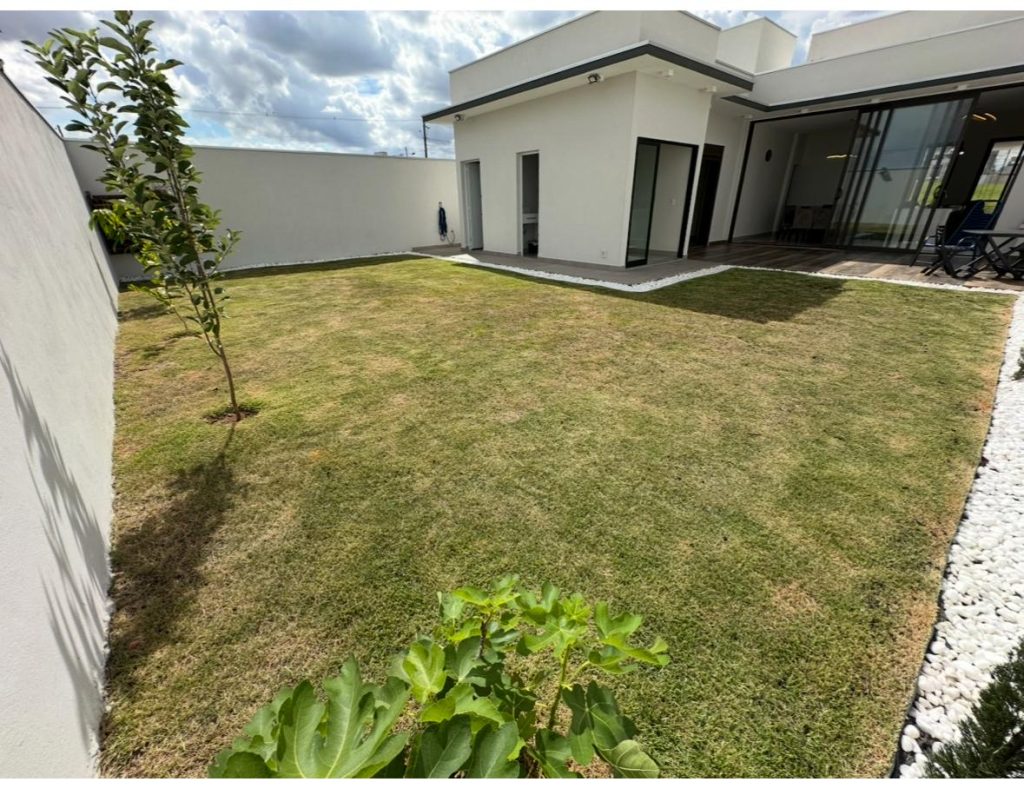 CONDOMÍNIO GOLDEN VILLE