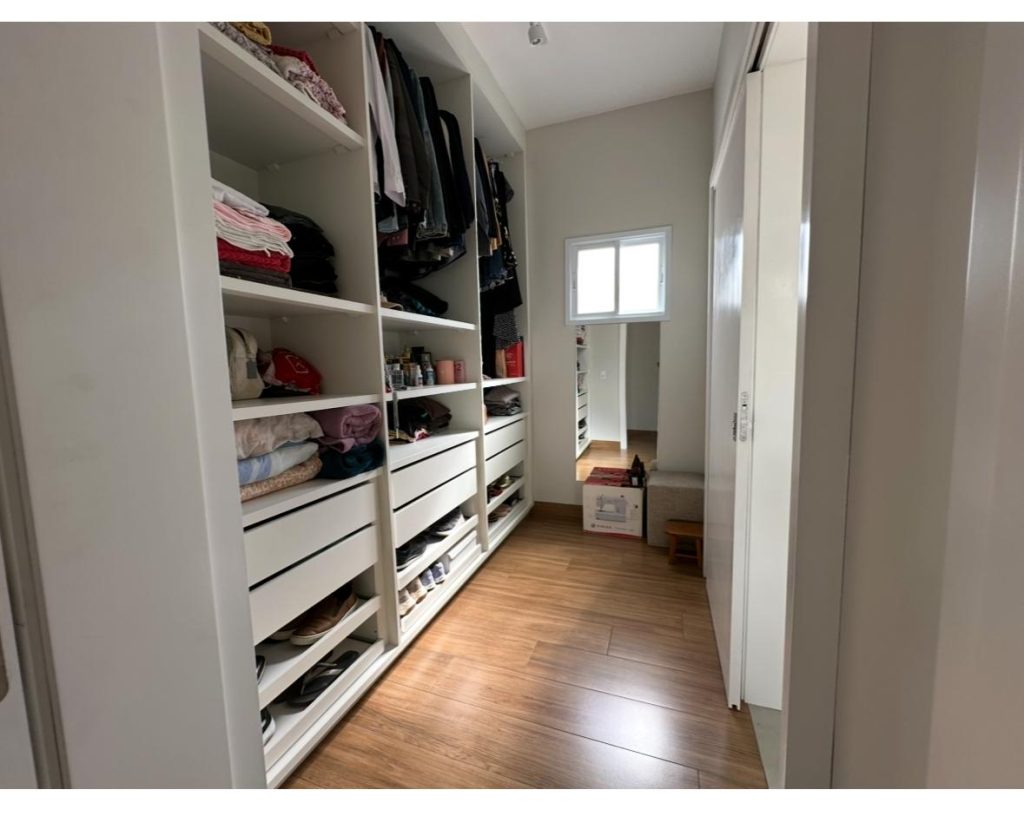 CONDOMÍNIO GOLDEN VILLE