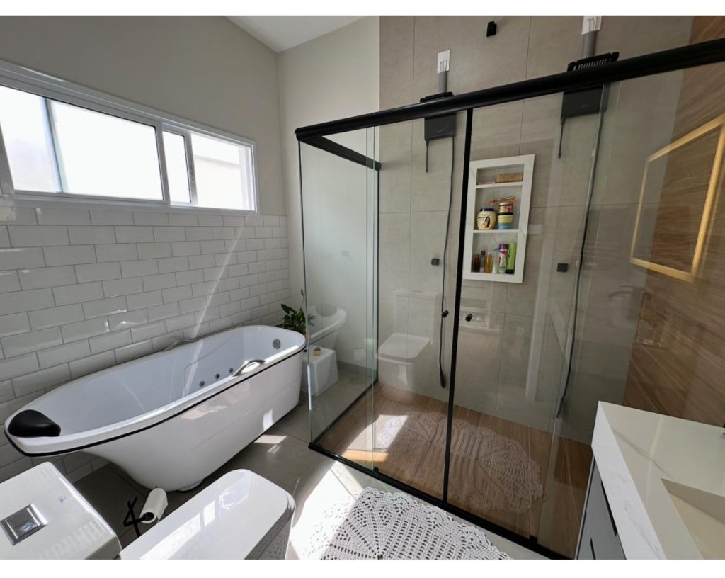 CONDOMÍNIO GOLDEN VILLE