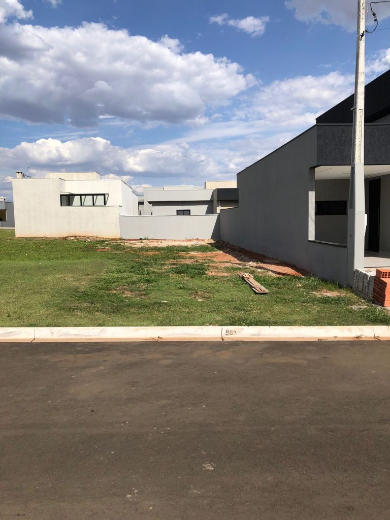 CONDOMÍNIO LAGO DOS IPÊS