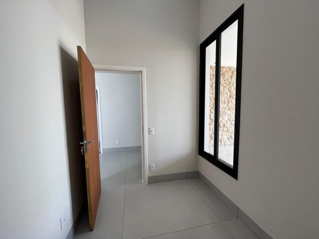 CONDOMÍNIO GOLDEN VILLE