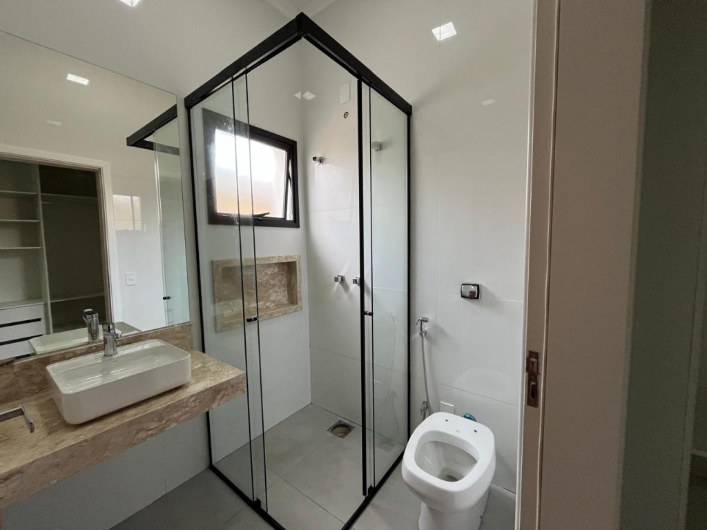 CONDOMÍNIO GOLDEN VILLE