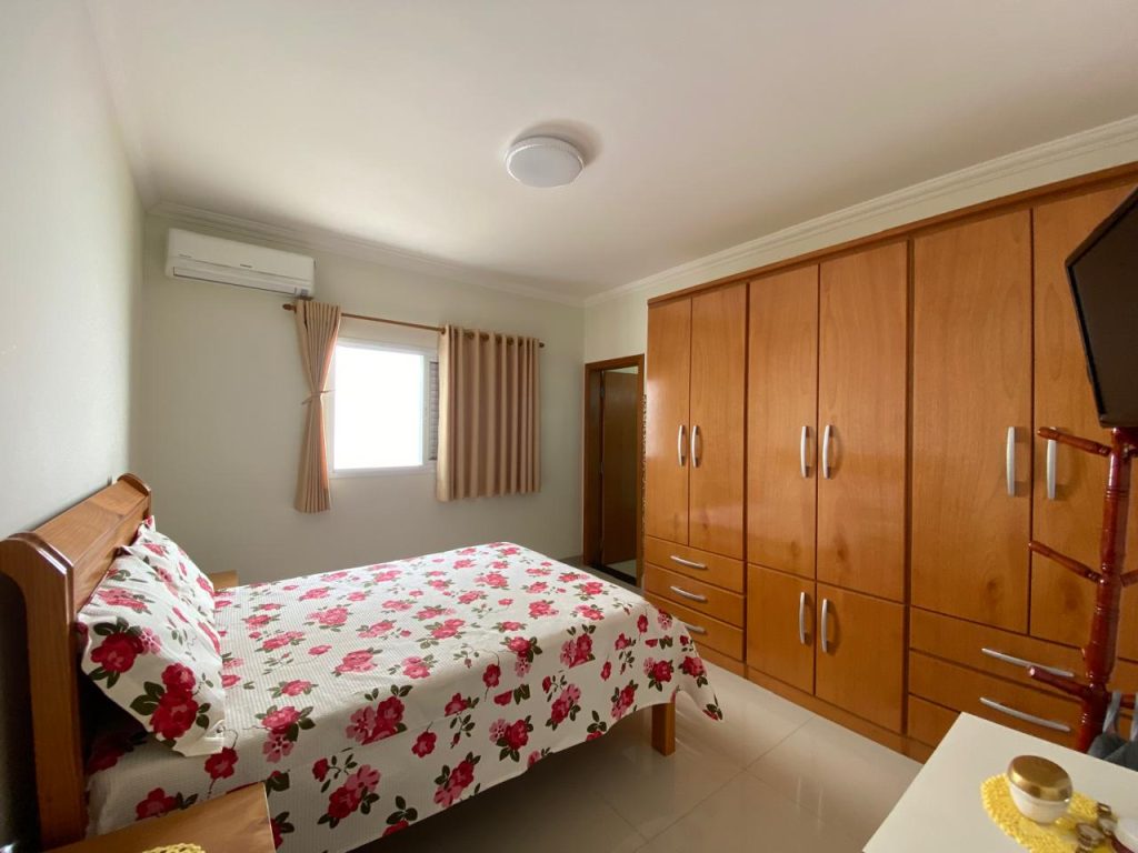 PORTAL DOS PINHEIROS 2