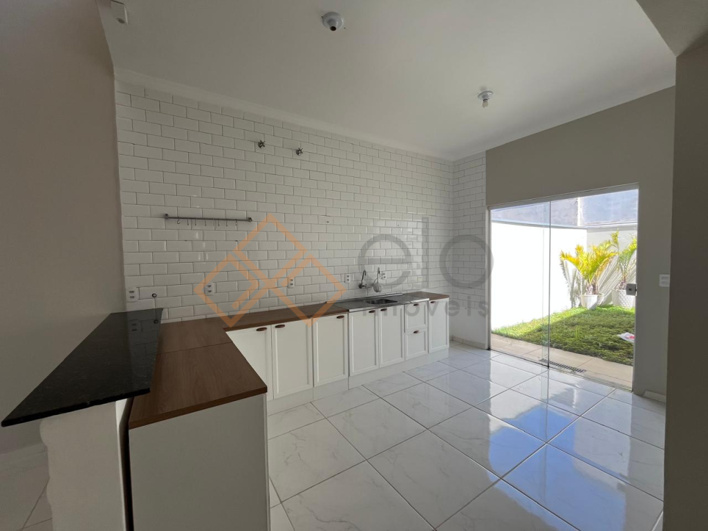 CONDOMÍNIO LAGOS DOS IPÊS