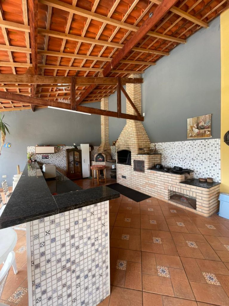 BAIRRO IPEROZINHO / CAPELA DO ALTO