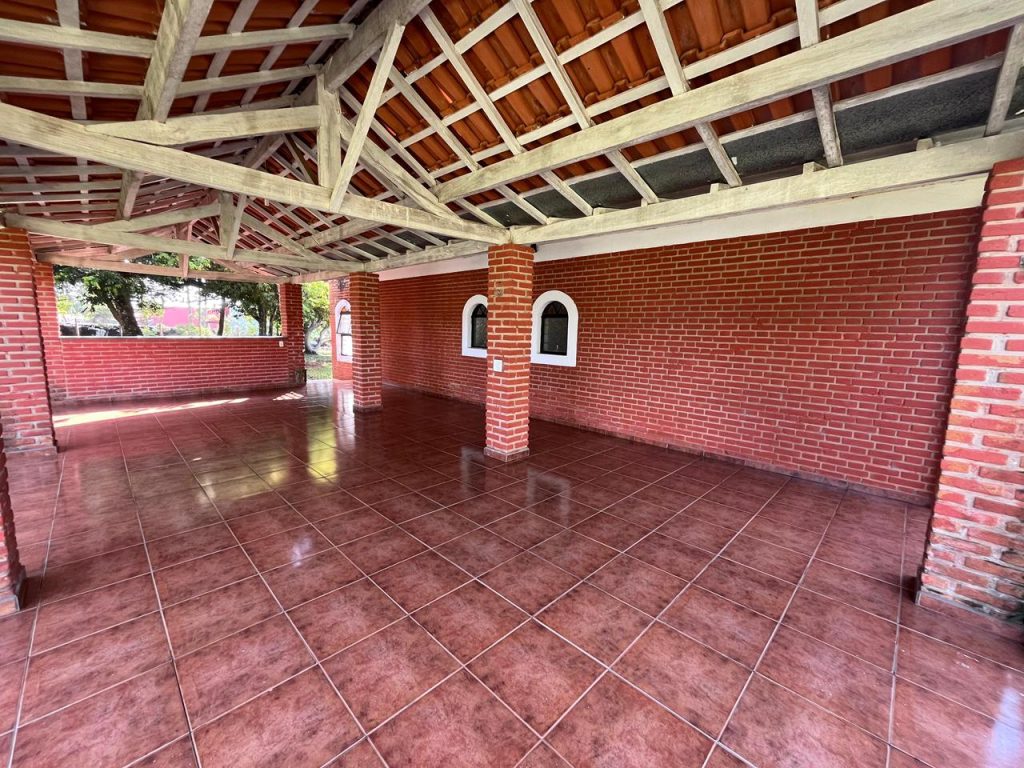 BAIRRO CERCADINHO/ALAMBARI
