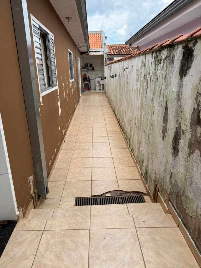 VILA CAROLINA